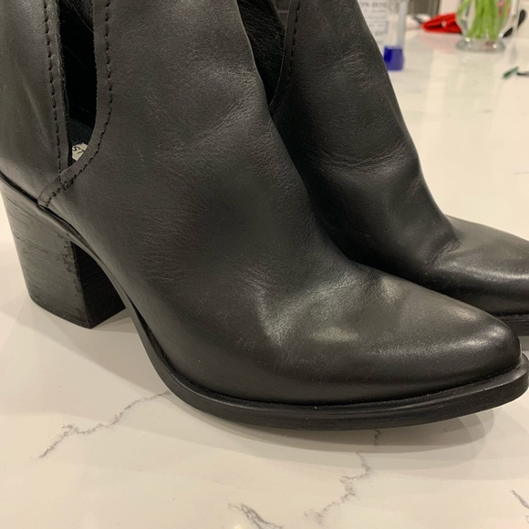 Steve Madden Duran Leather boots - Picture 4 of 6